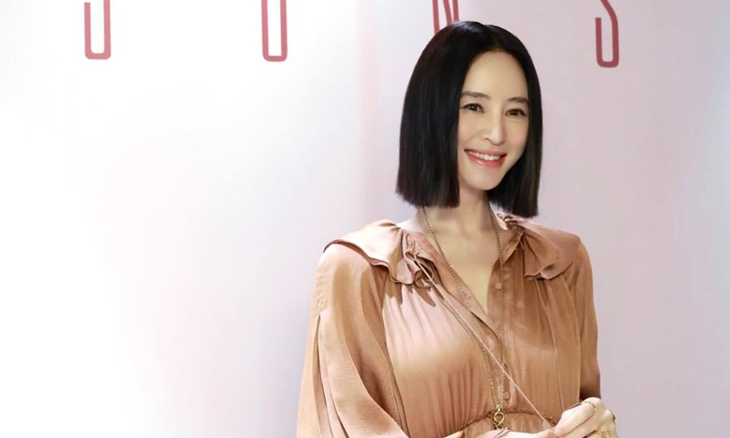 김혜수, 세월 잊은 미모