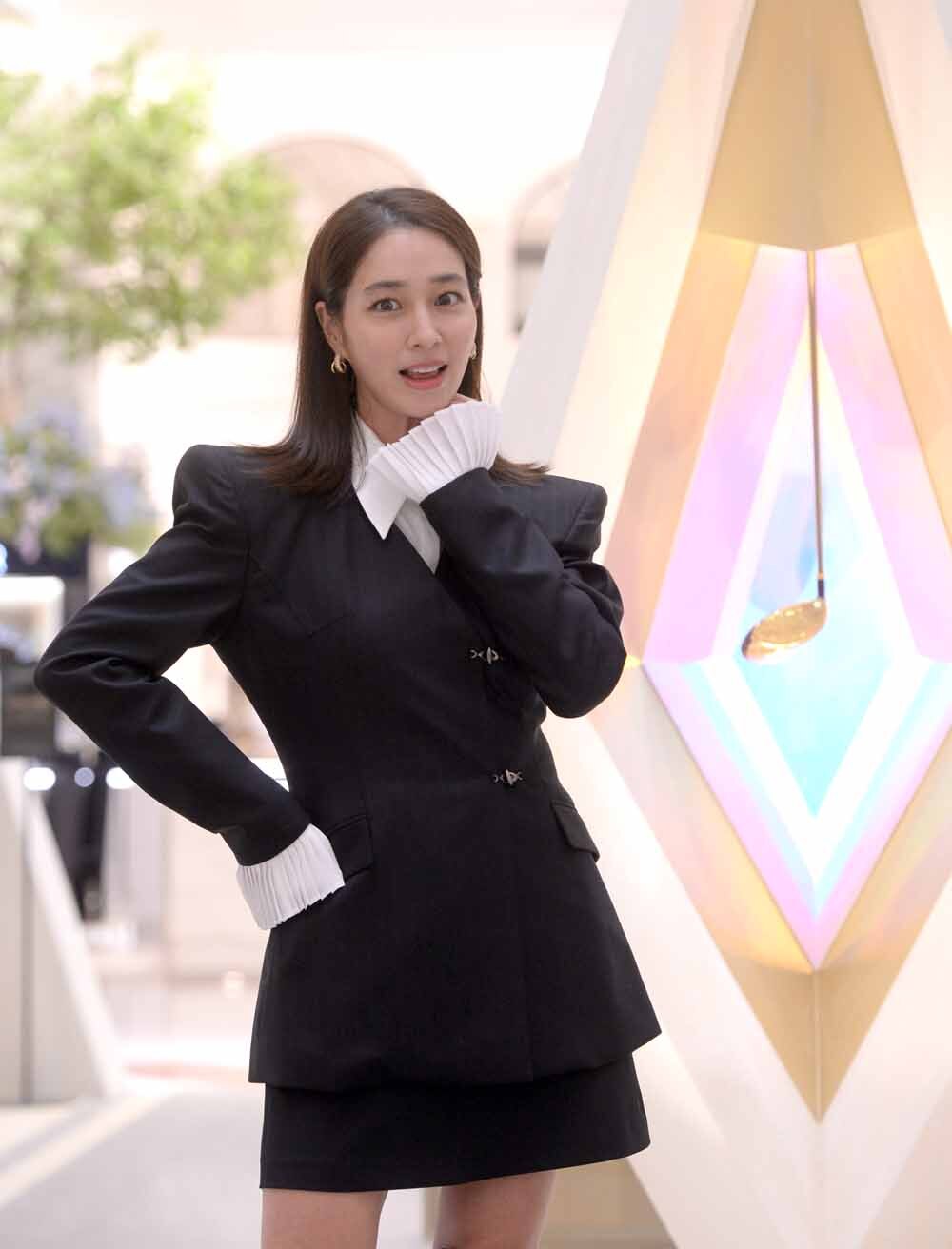 [SW포토]배우 이민정,'강남 나들이 왔어요'