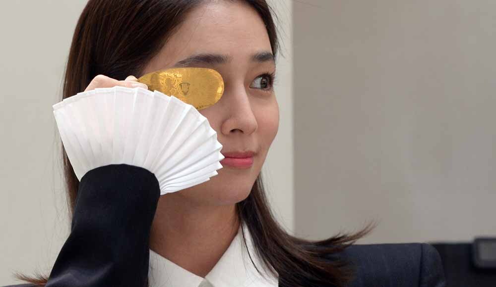 [SW포토]배우 이민정, '골프 헤드 페이스 들고 포즈'